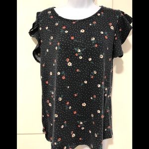 SOLD BomBom sleeveless shirt